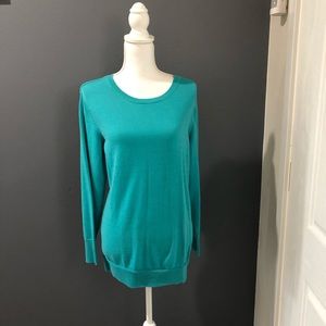 Crew neck long sweater